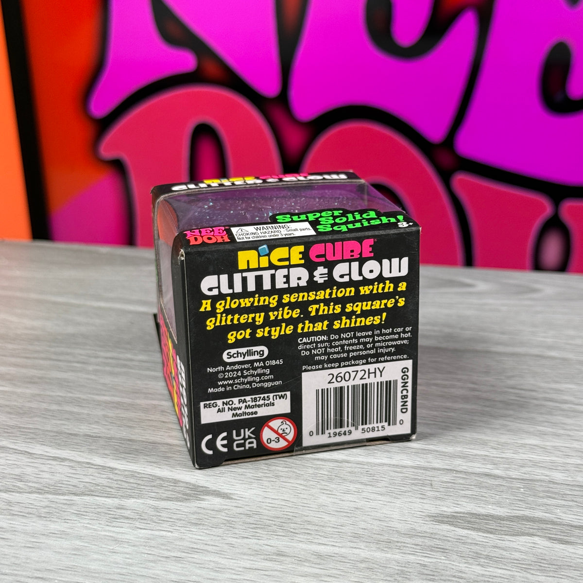 NeeDoh Nice Cube Glitter & Glow