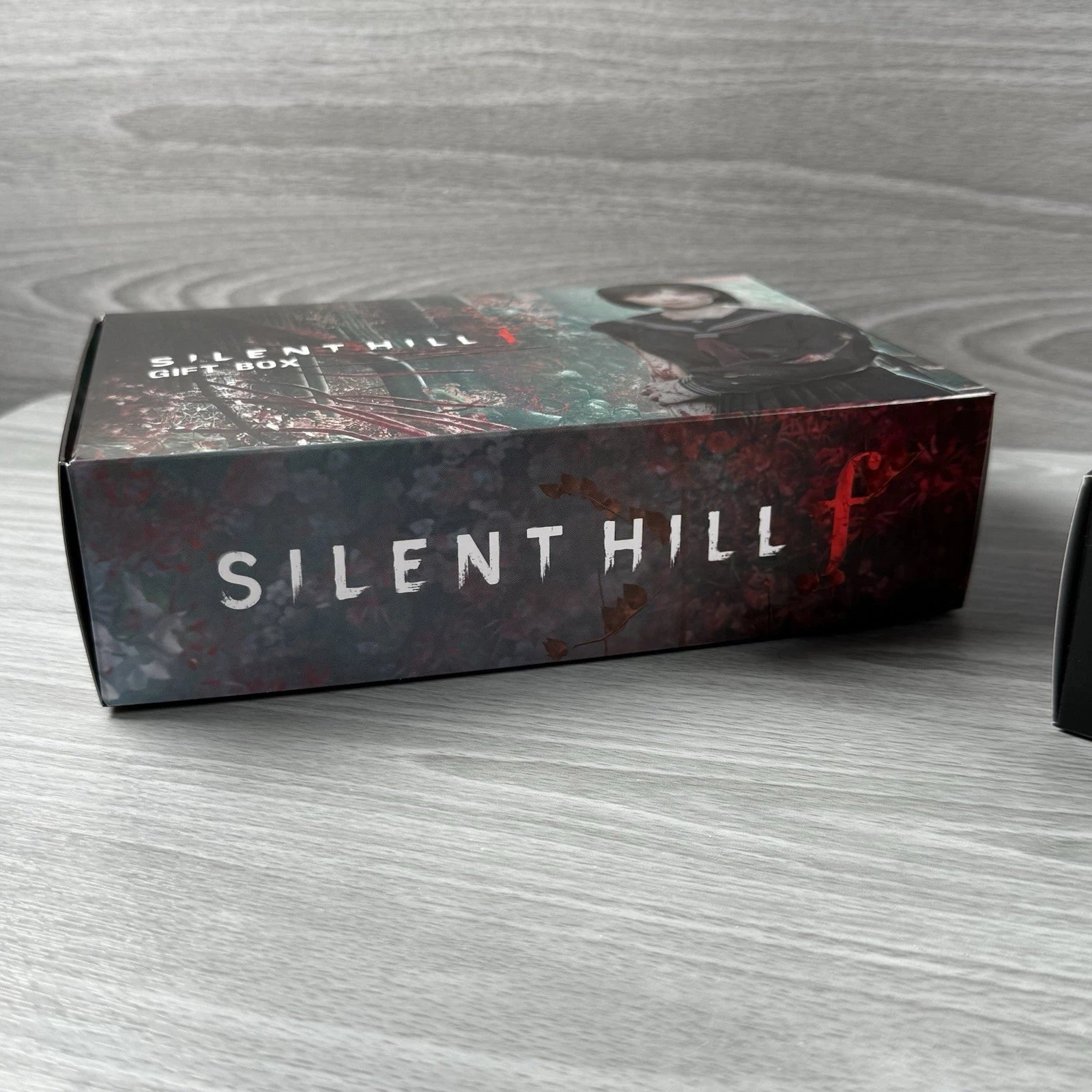 SILENT HILL F PLAYSTATION 5 - LIMITED GIFT BOX - 8 ITEMS INCLUDED