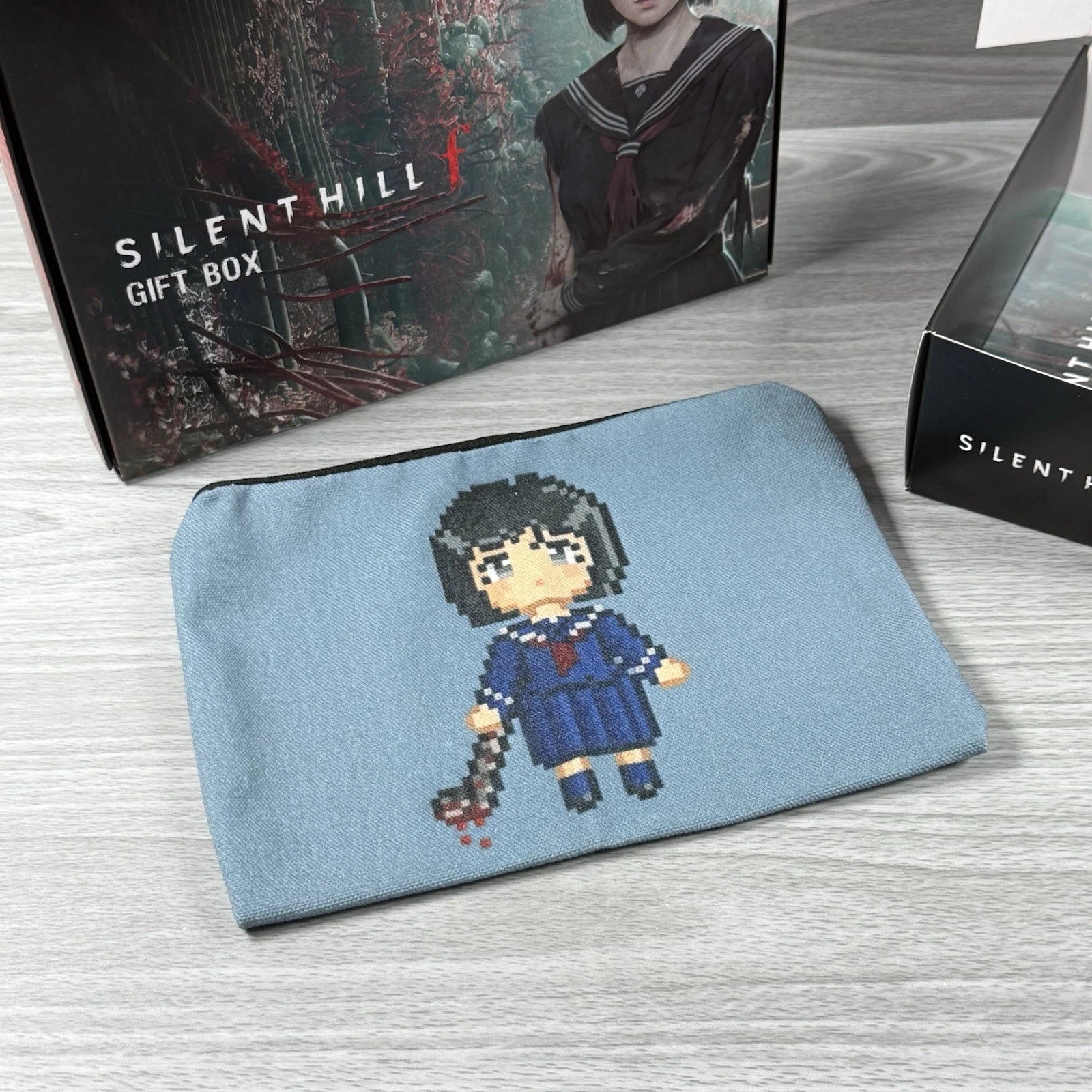 SILENT HILL F PLAYSTATION 5 - LIMITED GIFT BOX - 8 ITEMS INCLUDED